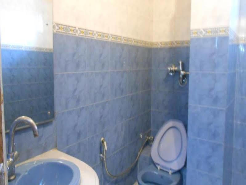 Hotel Kings Crown Vip Road Kalkuta Zewnętrze zdjęcie